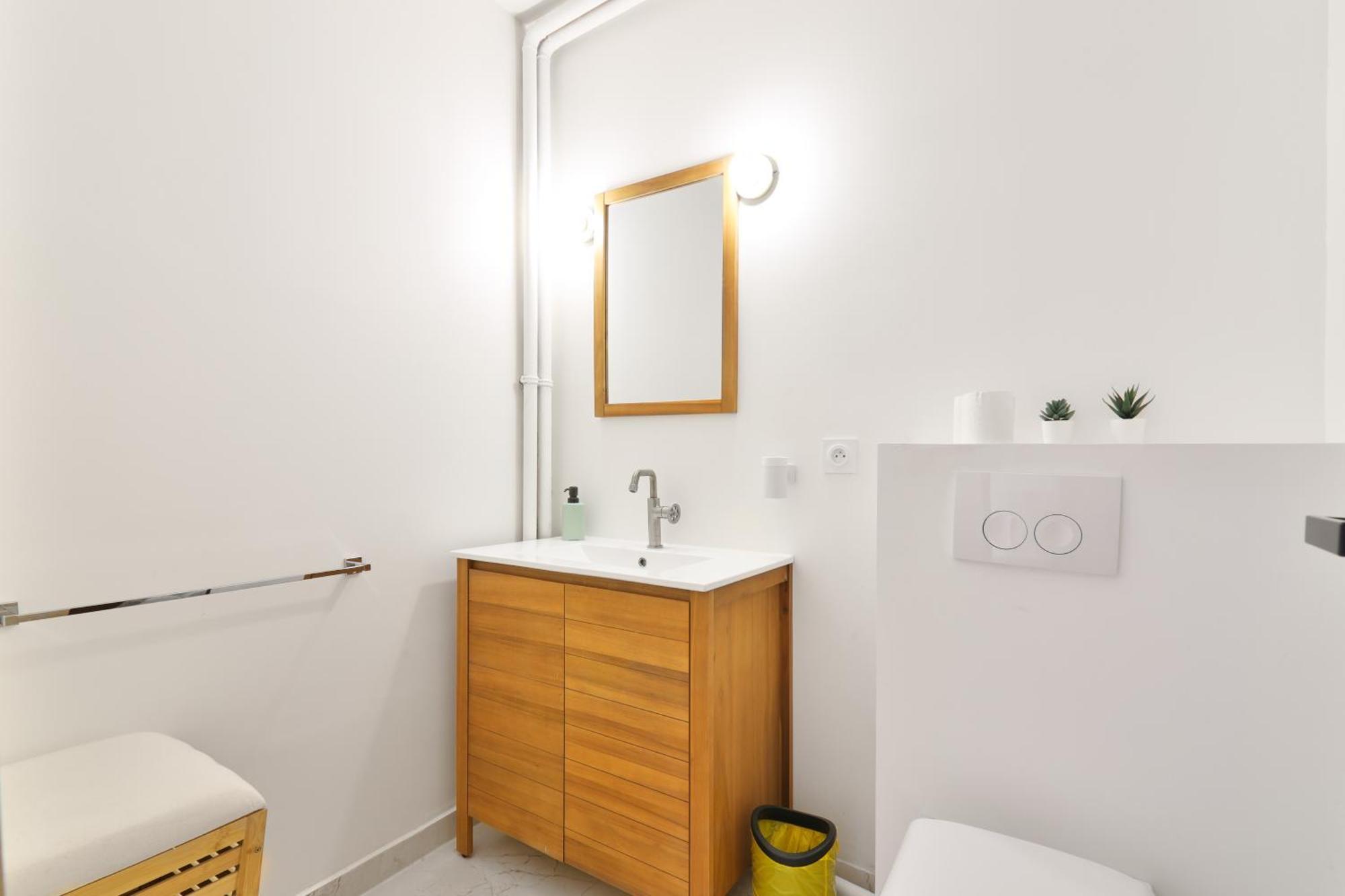Appartement Quartier Canal Saint Martin Free Netflix Parigi Esterno foto